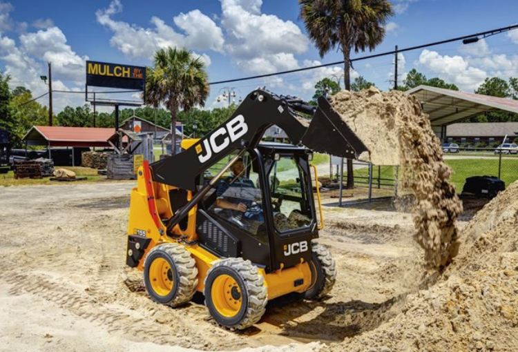 155 Skid Steer Yükleyici